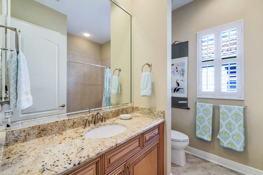 28625 Pienza Ct, Bonita Springs, FL 34135