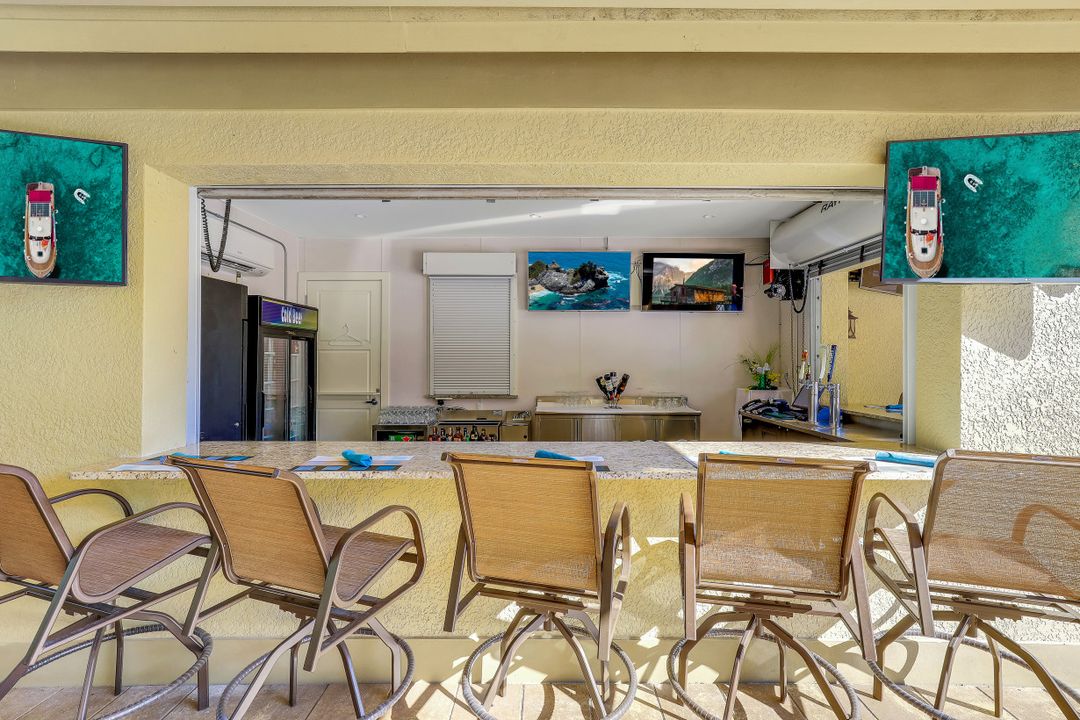 28400 Hunters Ridge Blvd, Bonita Springs, FL 34135