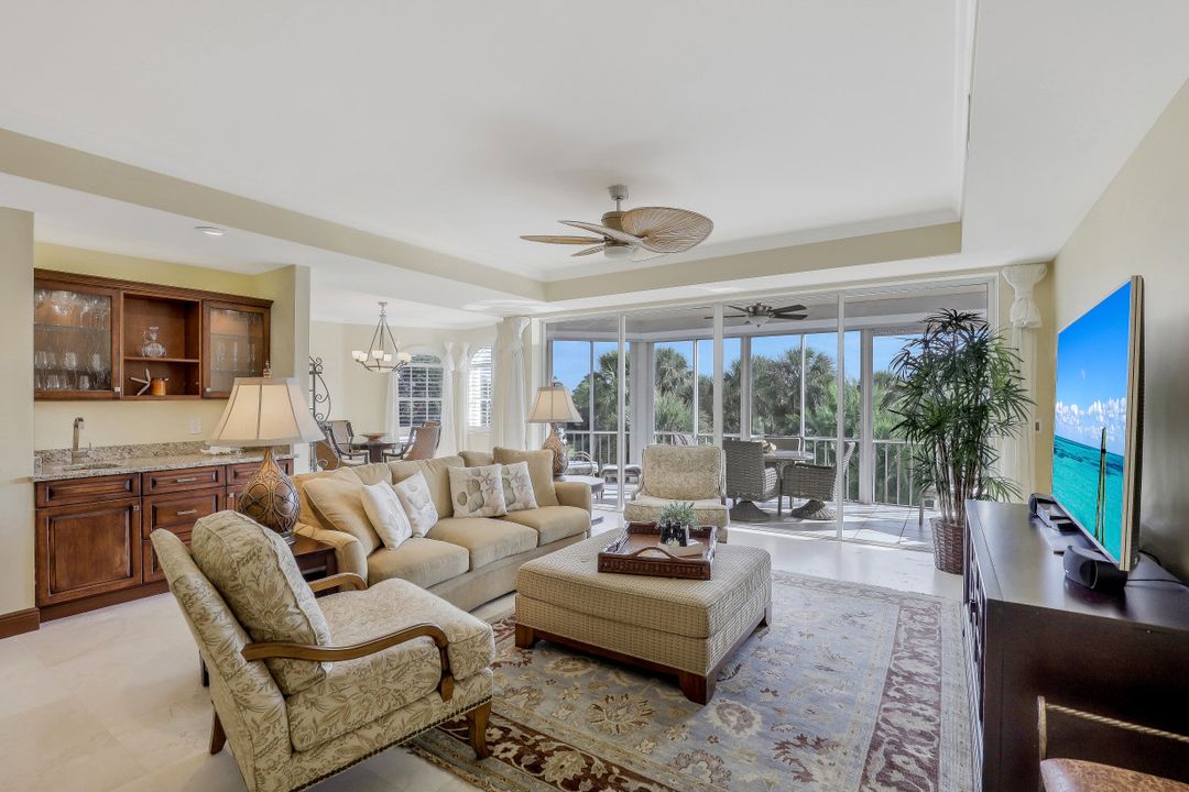 8430 Abbington Cir #C-23, Naples, FL 34108