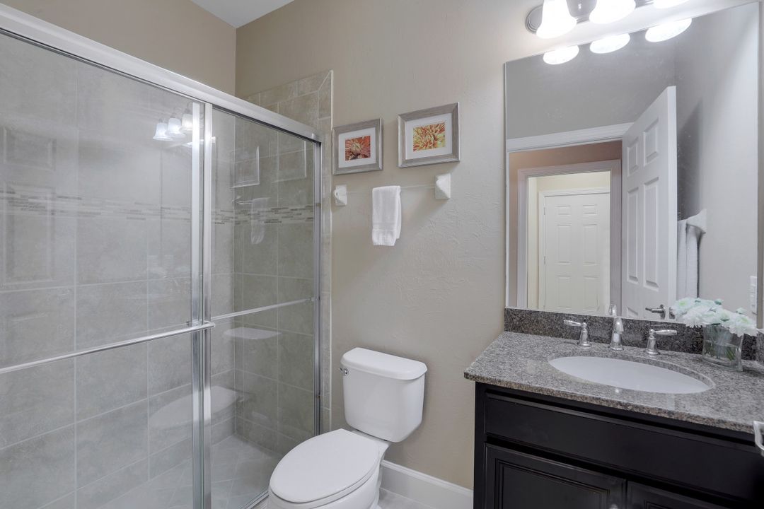 9064 Siesta Bay Dr #102, Naples, FL 34120