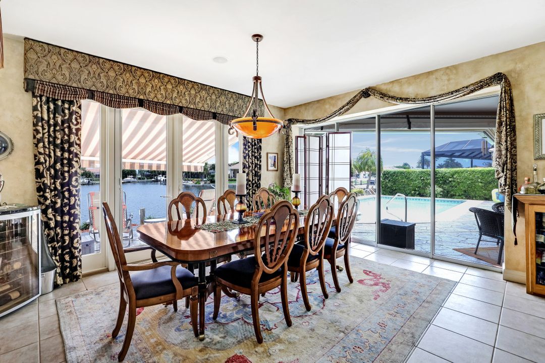 419 Nassau Ct, Marco Island, FL 34145