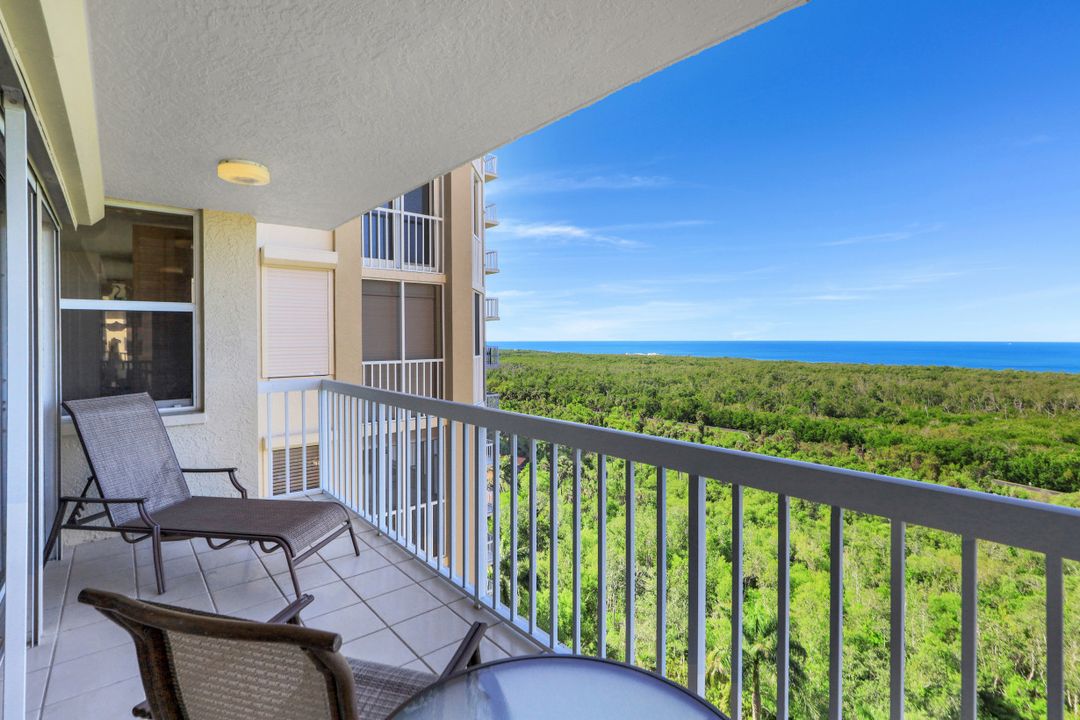 6585 Nicholas Blvd #1405, Naples, FL 34108