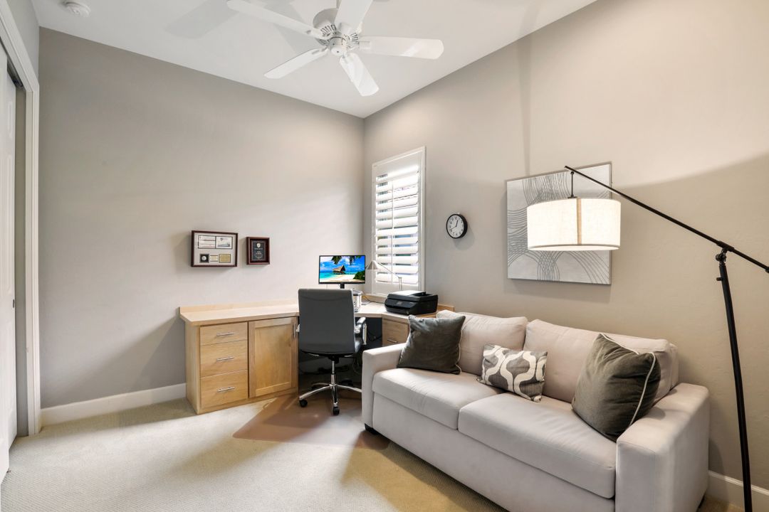 9455 Quarry Dr, Naples, FL 34120