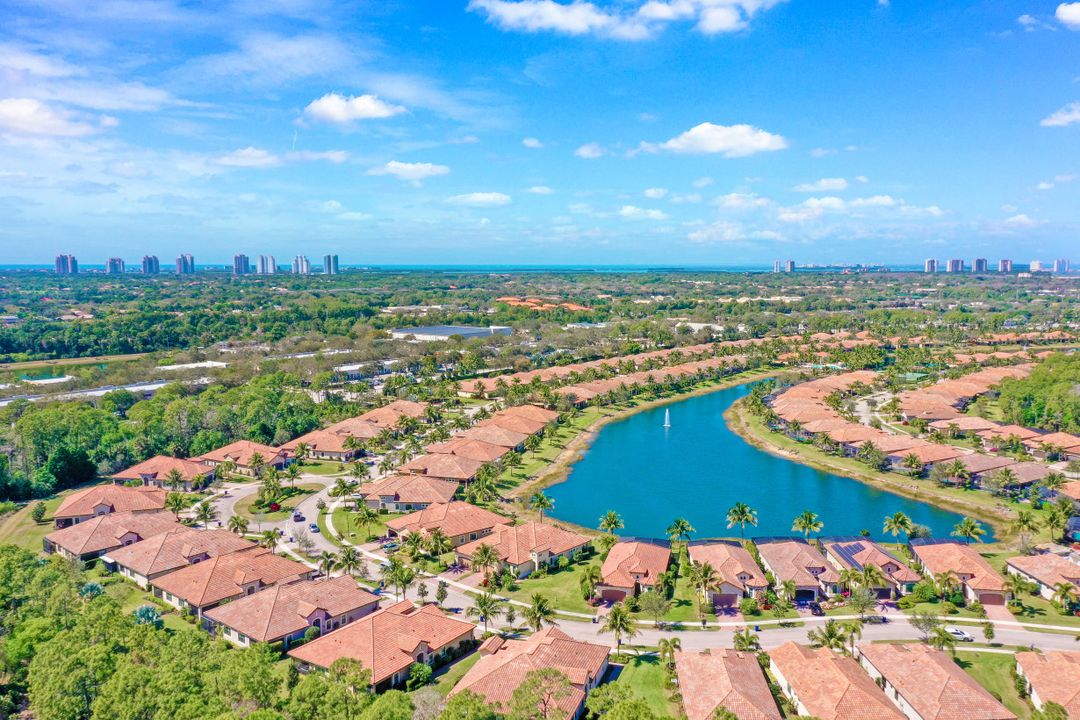 9181 Isla Bella Cir, Bonita Springs, FL 34135