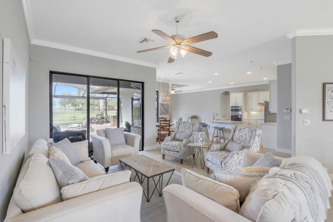 10153 Biscayne Bay Ln, Naples, FL 34120