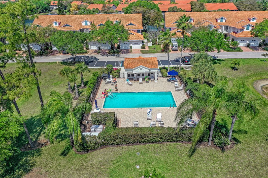 5015 Cedar Springs Dr #104, Naples, FL 34110