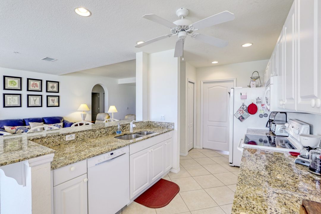 370 Stella Maris Dr N #2503, Naples, FL 34114