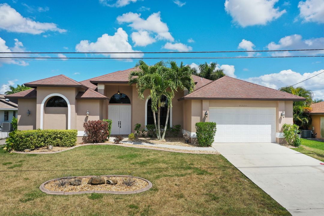 4323 SW 18th Pl, Cape Coral, FL 33914