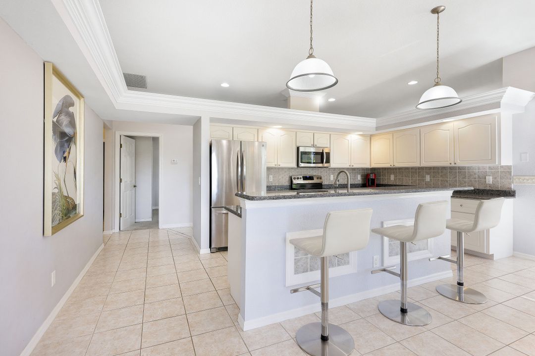 127 SE 15th Ave, Cape Coral, FL 33990