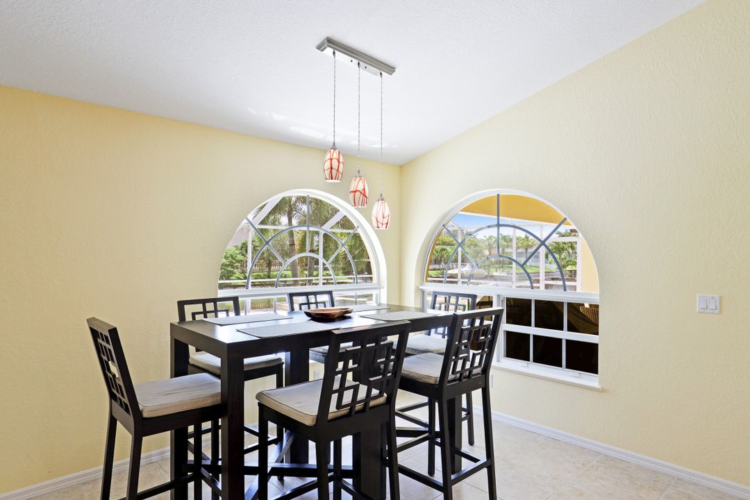 2100 SW 28th Ln, Cape Coral, FL 33914