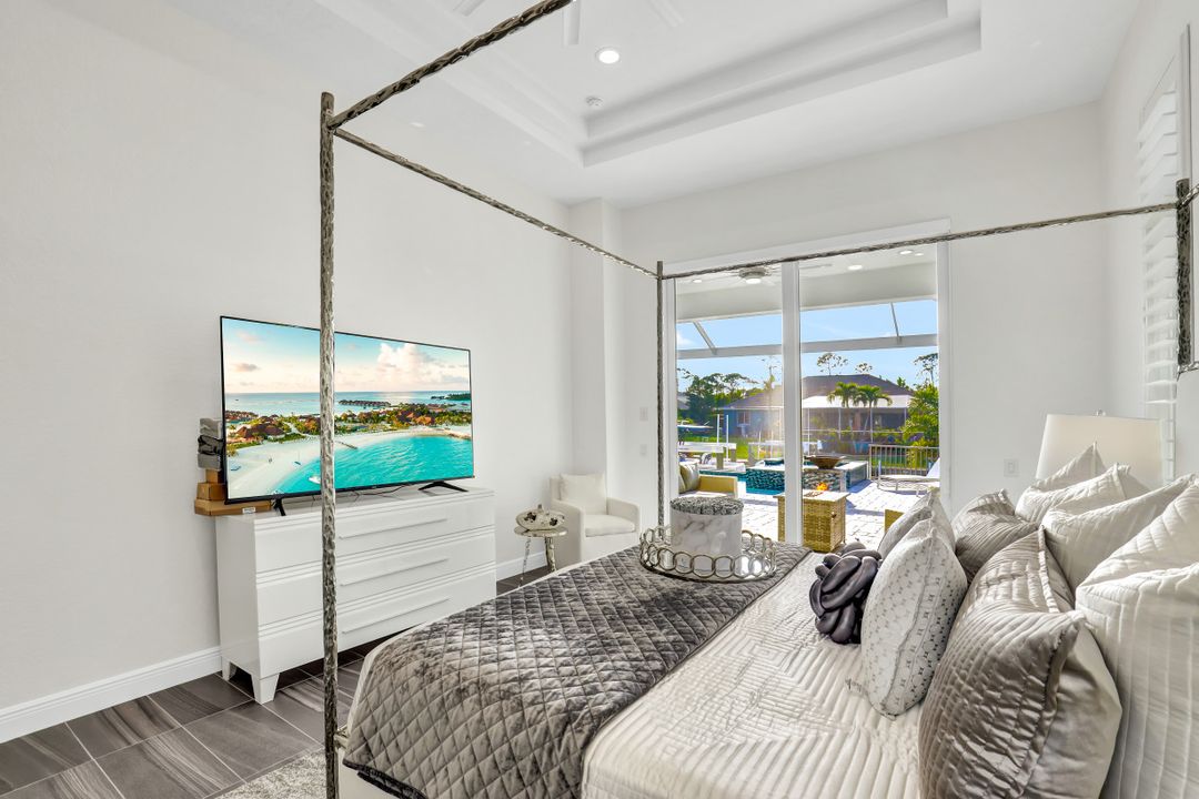 2612 Surfside Blvd, Cape Coral, FL 33914