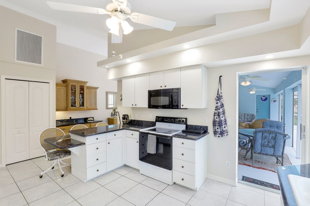 1223 Rosepetal Ln, Naples, FL 34105