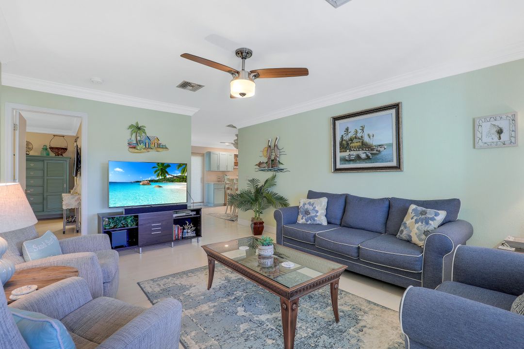 4060 Rita Ln, Bonita Springs, FL 34134