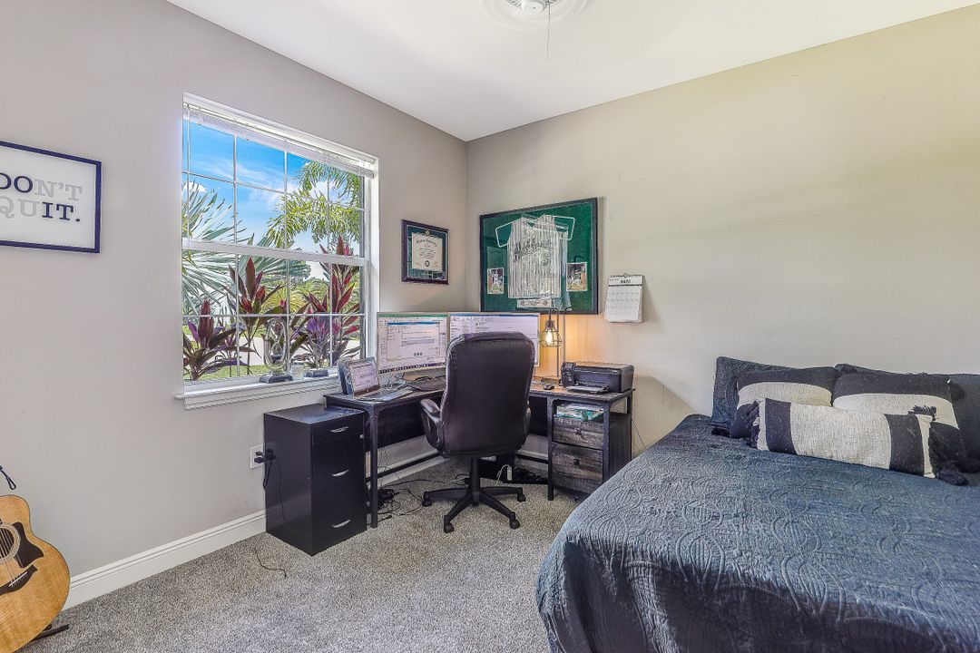 25180 Divot Dr, Bonita Springs, FL 34135