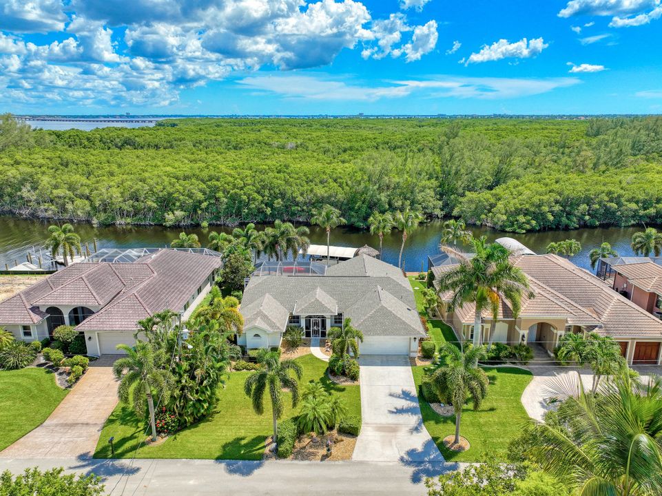 2356 Coral Point Dr, Cape Coral, FL 33990