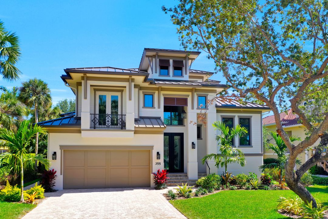 355 Hideaway Cir S, Marco Island, FL 34145