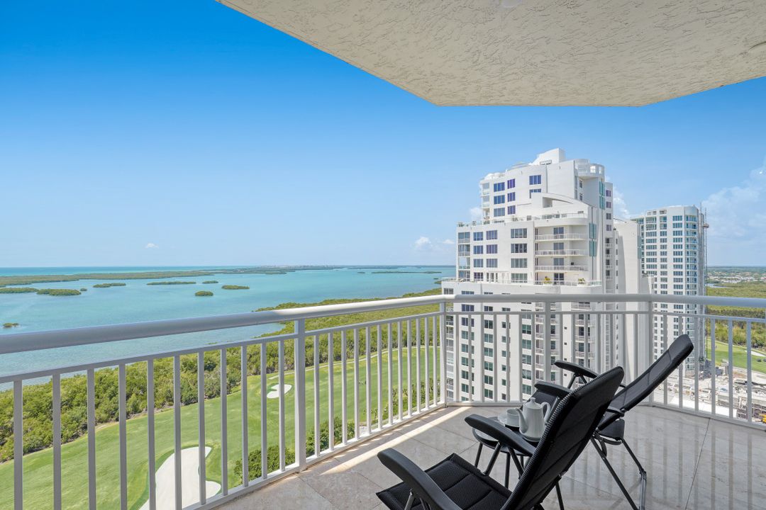 4951 Bonita Bay Blvd #2205, Bonita Springs, FL 34134