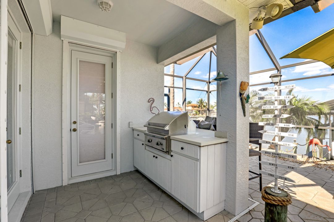 5219 SW 5th Pl, Cape Coral, FL 33914