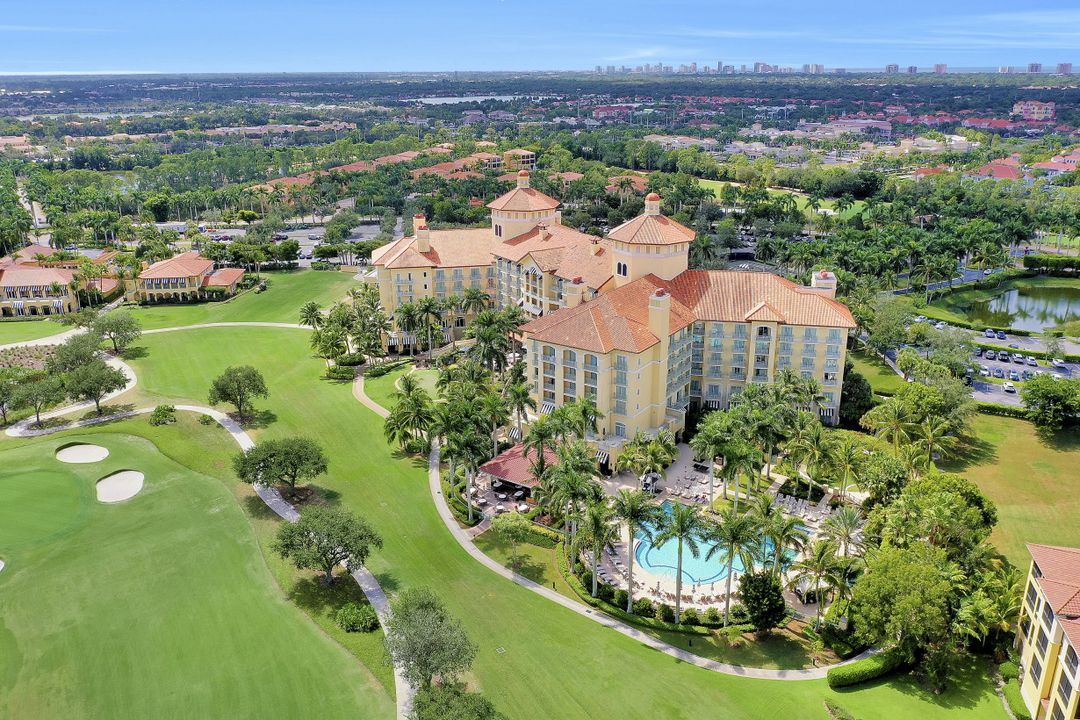 2738 Tiburon Blvd E #B-501, Naples, FL 34109