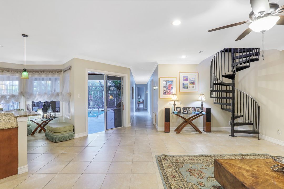 5667 Winkler Rd, Fort Myers, FL 33919