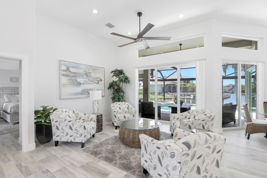 160 S Seas Ct, Marco Island, FL 34145