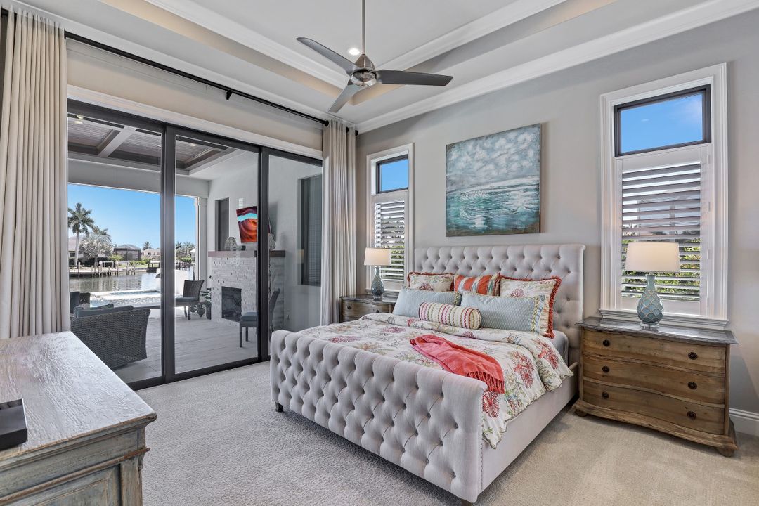 961 Snowberry Ct, Marco Island, FL 34145