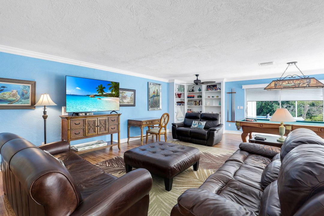 1575 Ludlow Rd, Marco Island, FL 34145