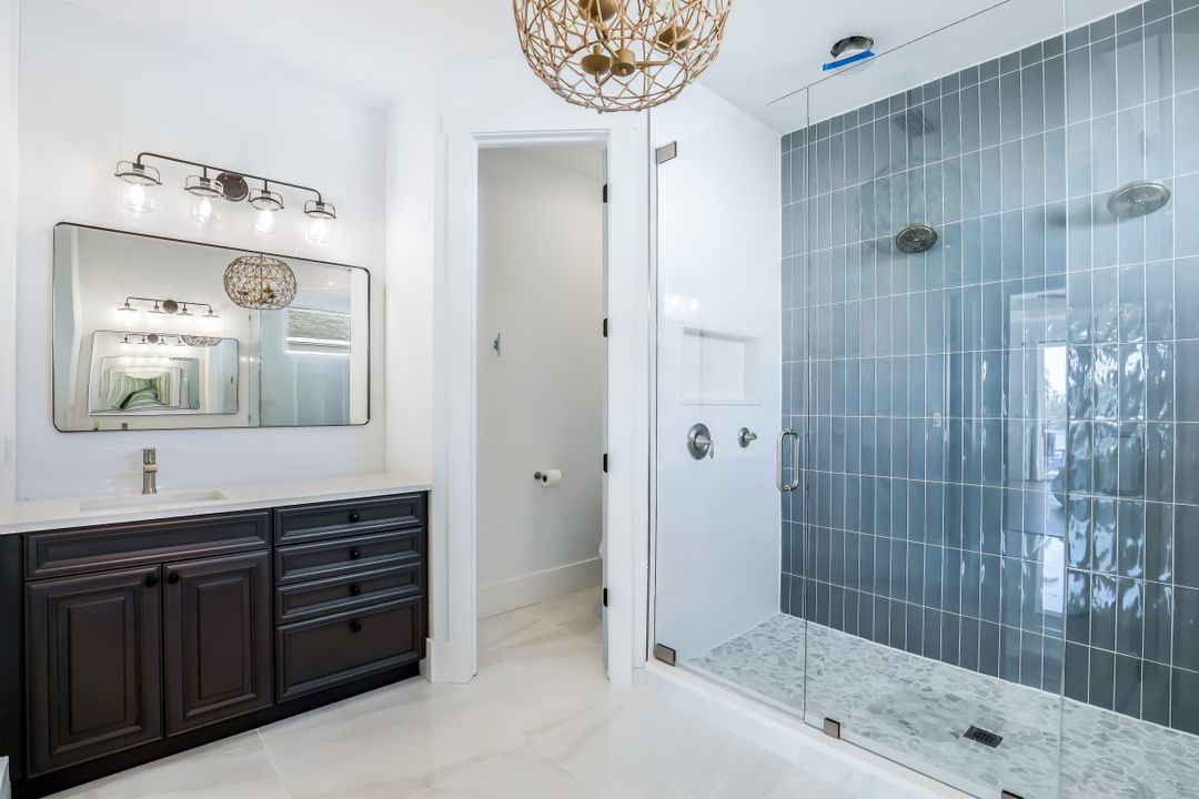 4234 NW 10th St, Cape Coral, FL 33993