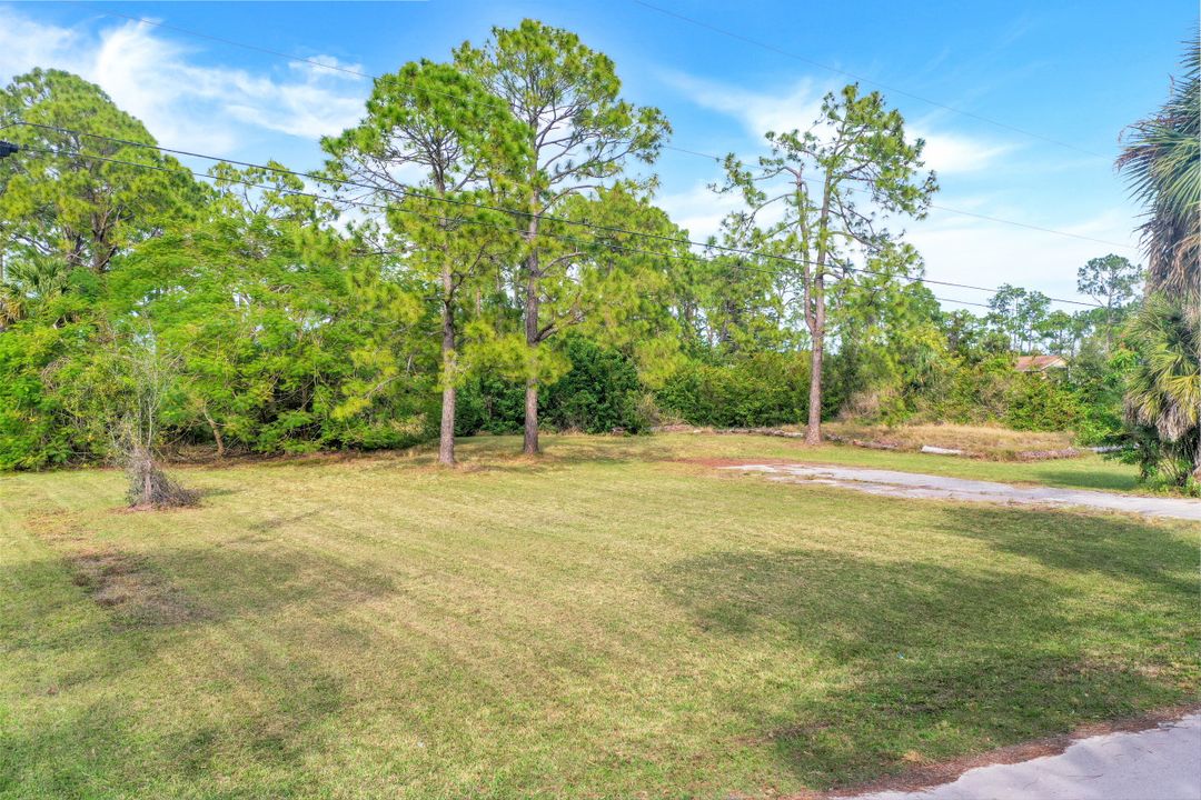 3022 Ravenna Ave, Naples, FL 34120