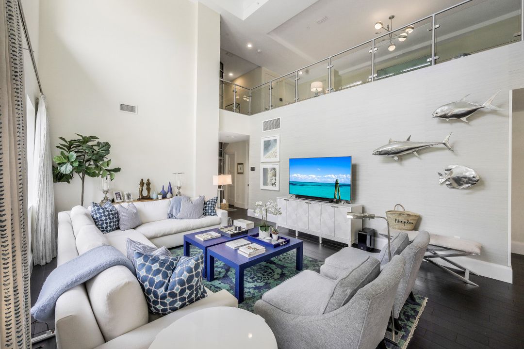 1030 3rd Ave S #105, Naples, FL 34102