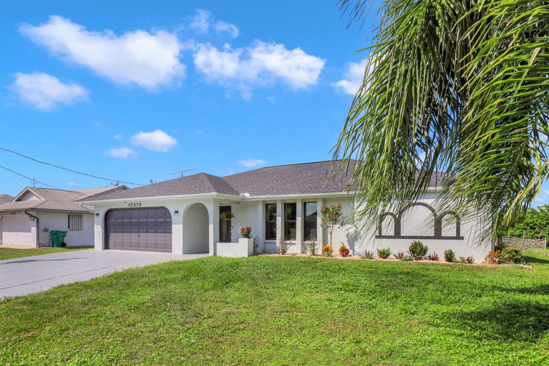 12370 Kneeland Terrace, Port Charlotte, FL 33981