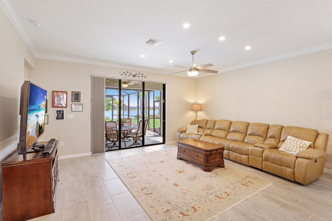 19813 Bittersweet Ln, Estero, FL 33928