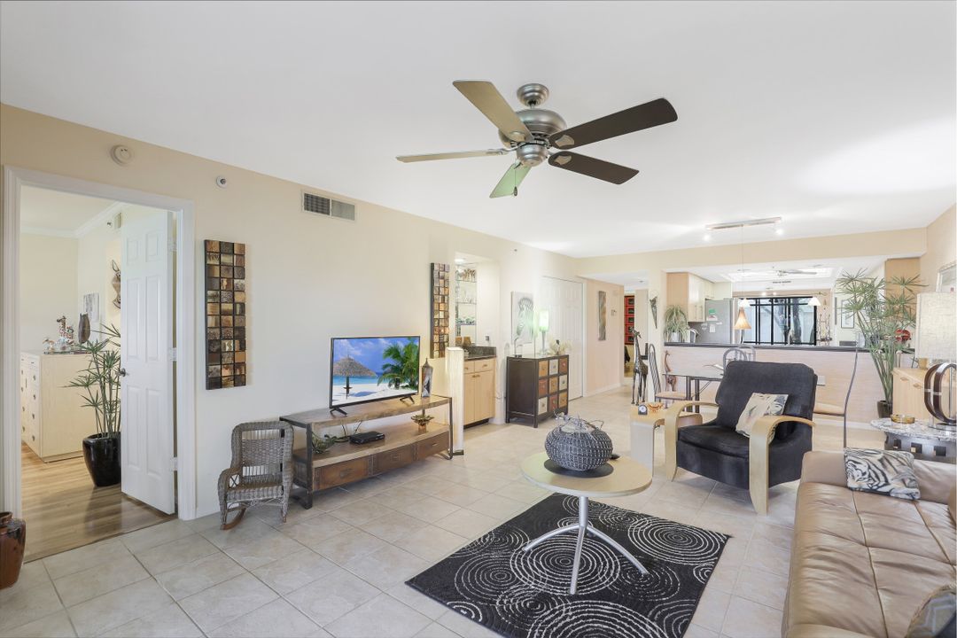 16230 Kelly Cove Dr #221, Fort Myers, FL 33908