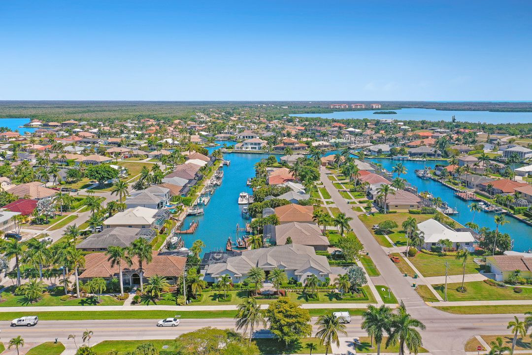 1800 Menorca Ct, Marco Island, FL 34145