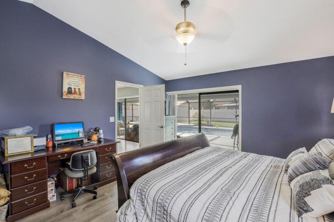 423 SW 39th St, Cape Coral, FL 33914