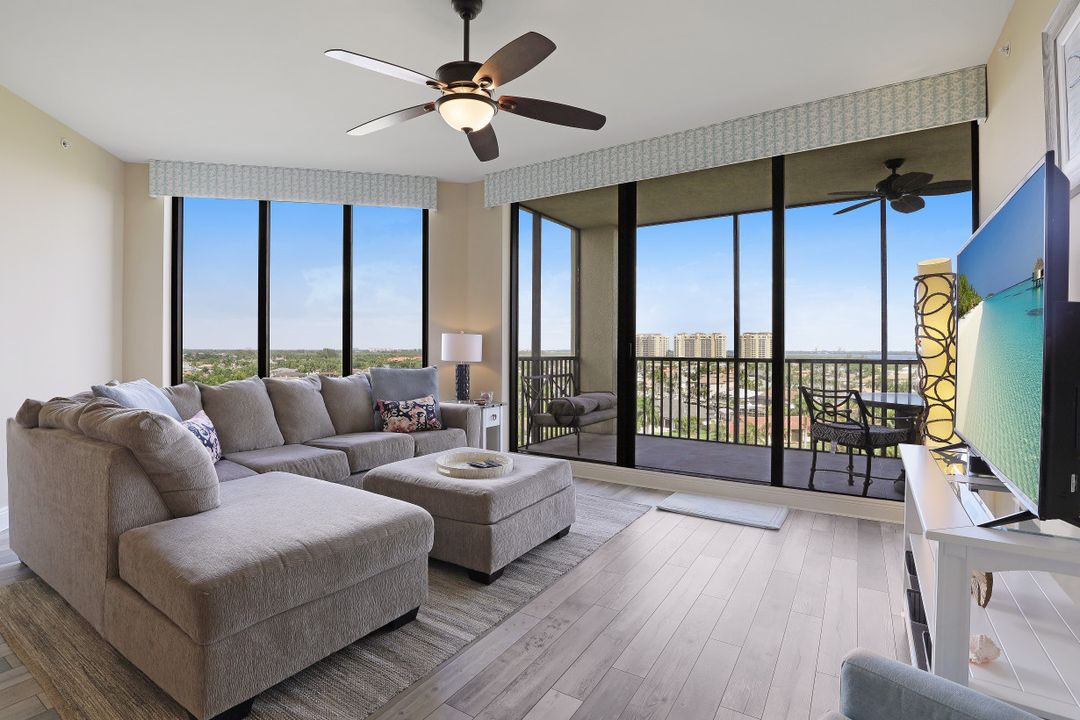 5793 Cape Harbour Dr #912, Cape Coral, FL 33914