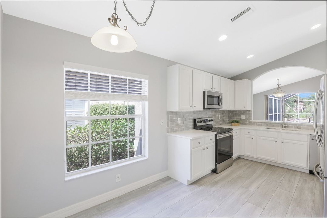 1622 Triangle Palm Terrace, Naples, FL 34119