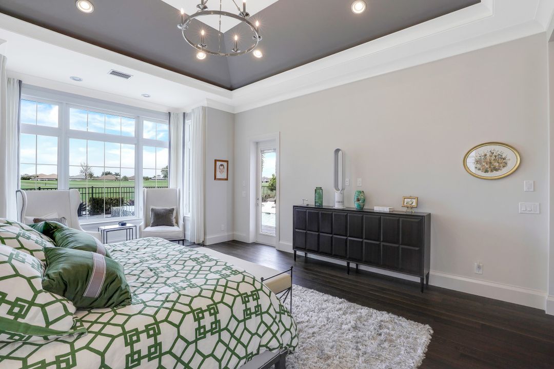 16373 Corsica Way, Naples, FL 34110