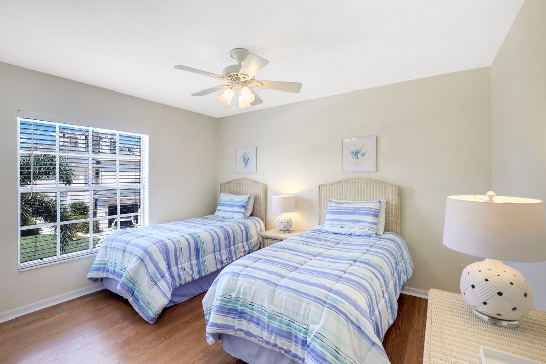 765 Wiggins Lake Dr #201, Naples, FL 34110