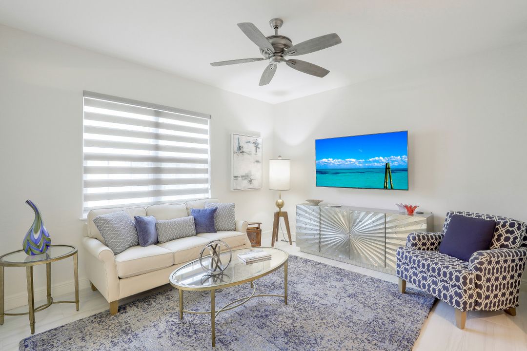 565 El Camino Real, Naples, FL 34119