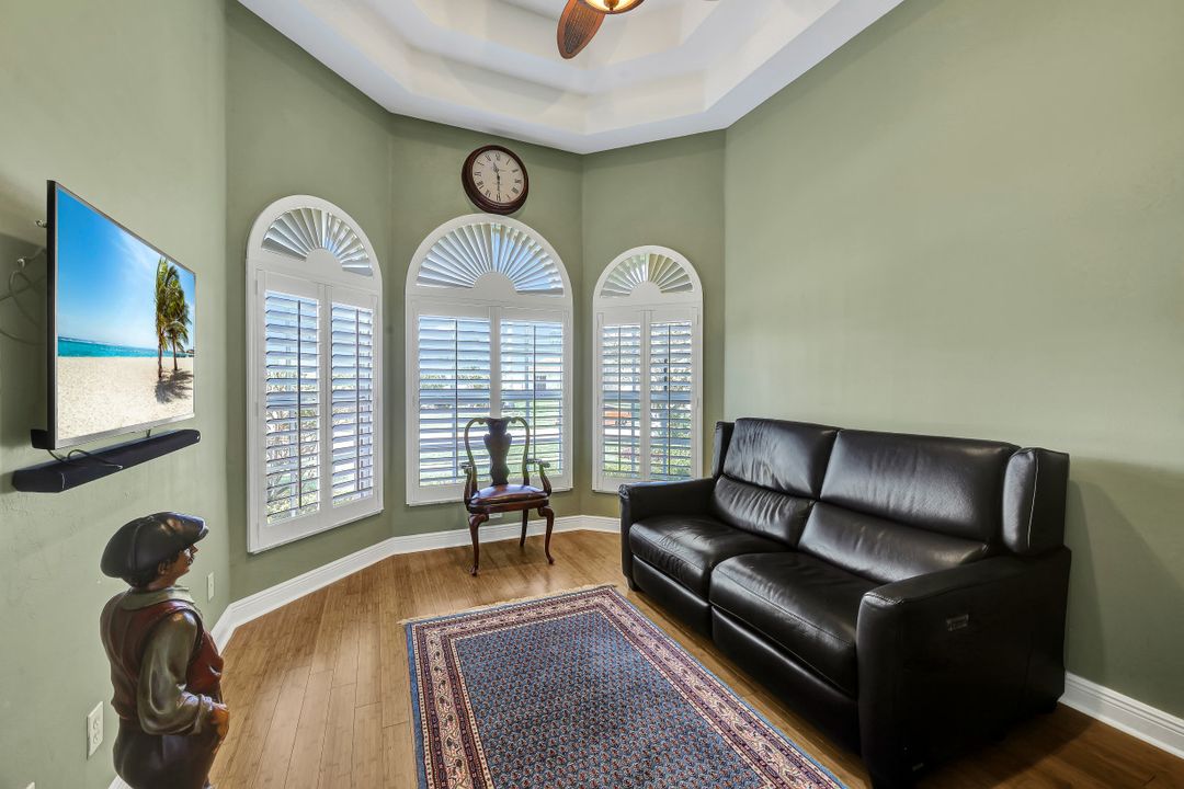 469 Persian Ct, Marco Island, FL 34145