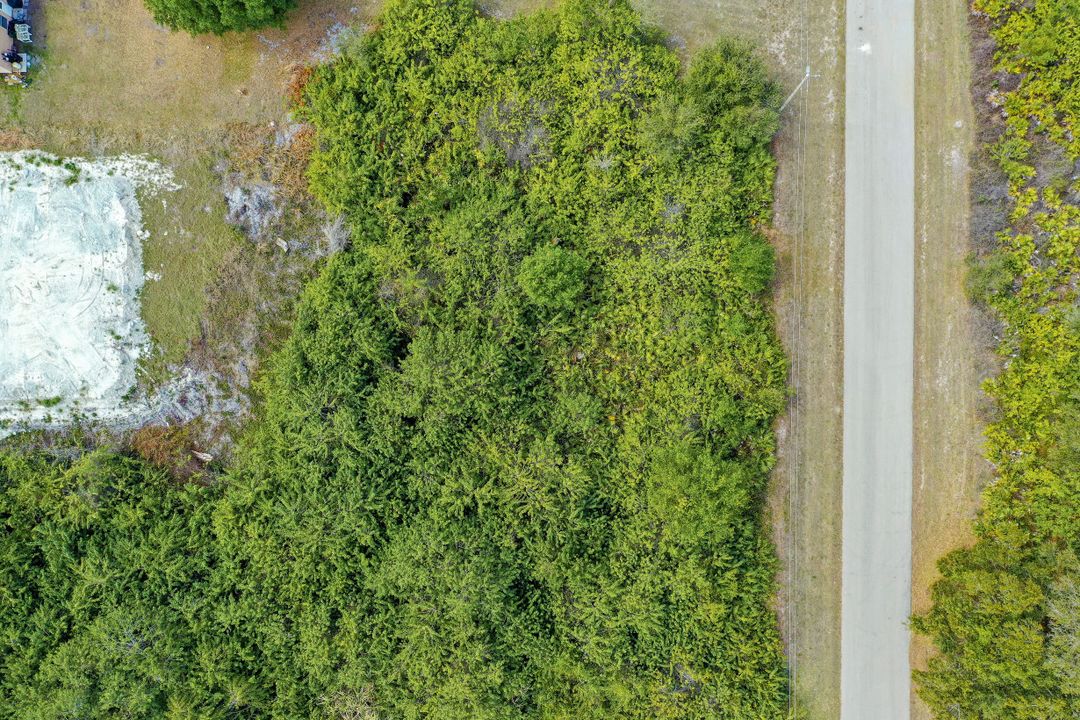 2505 17th St SW, Lehigh Acres, FL 33976