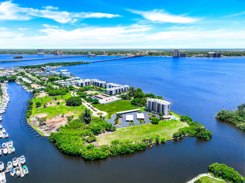 4510 N Key Dr #601, North Fort Myers, FL 33903