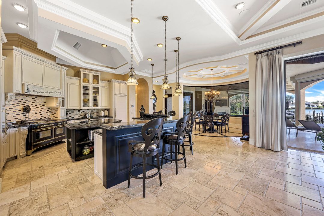 590 S Heathwood Dr, Marco Island, FL 34145