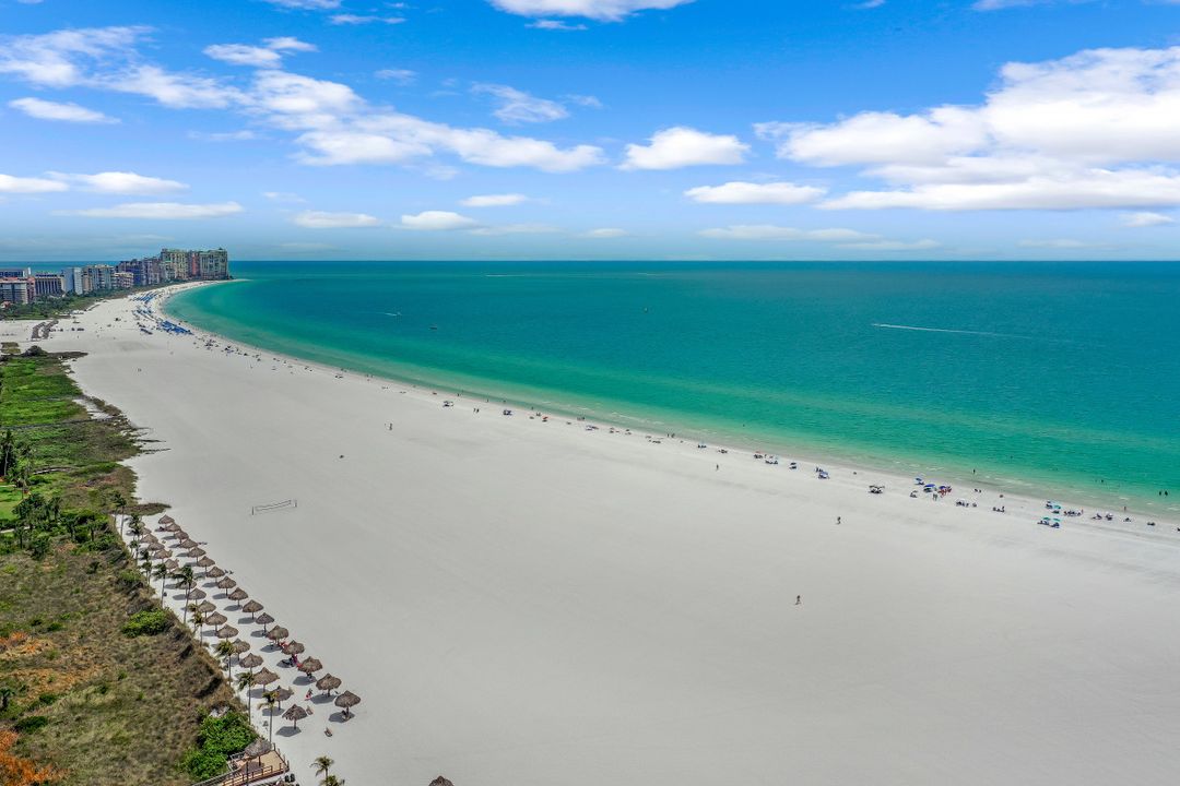 138 Greenbrier St, Marco Island, FL 34145