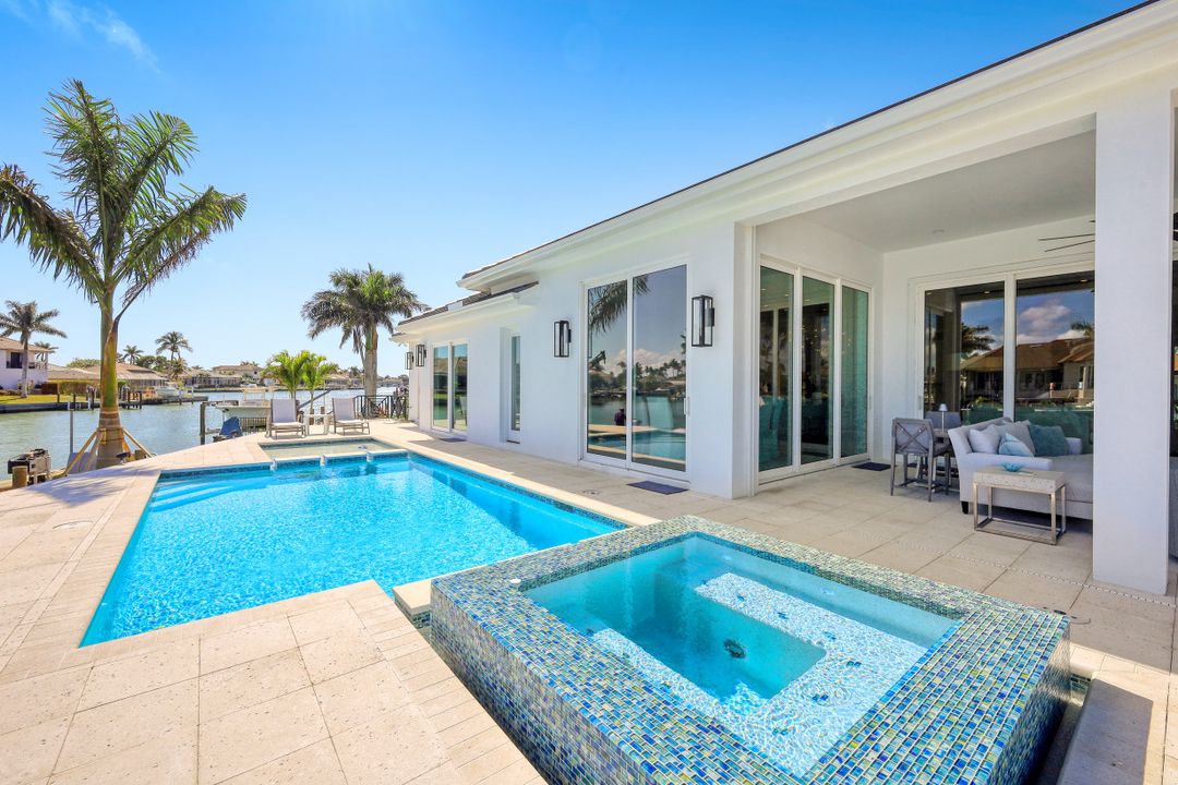 1250 Spanish Ct, Marco Island, FL 34145