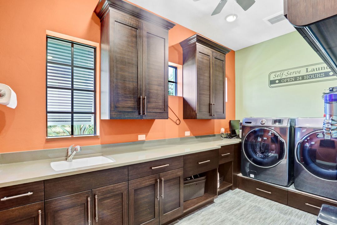 601 Crescent St, Marco Island, FL 34145