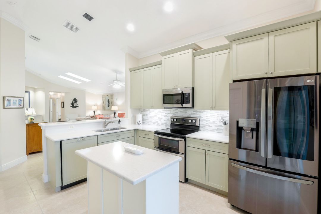 20001 Serene Meadow Ln, Estero, FL 33928