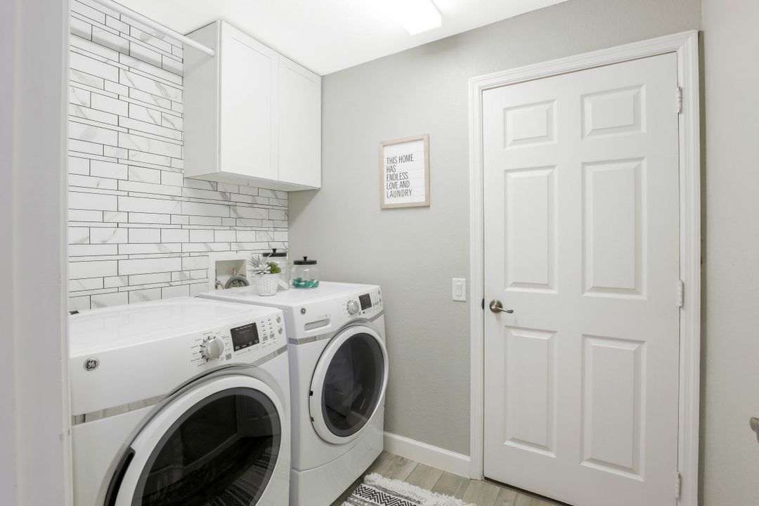 4130 NW 32nd Ln, Cape Coral, FL 33993