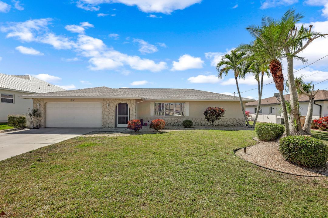 1936 Palaco Grande Pkwy, Cape Coral, FL 33904